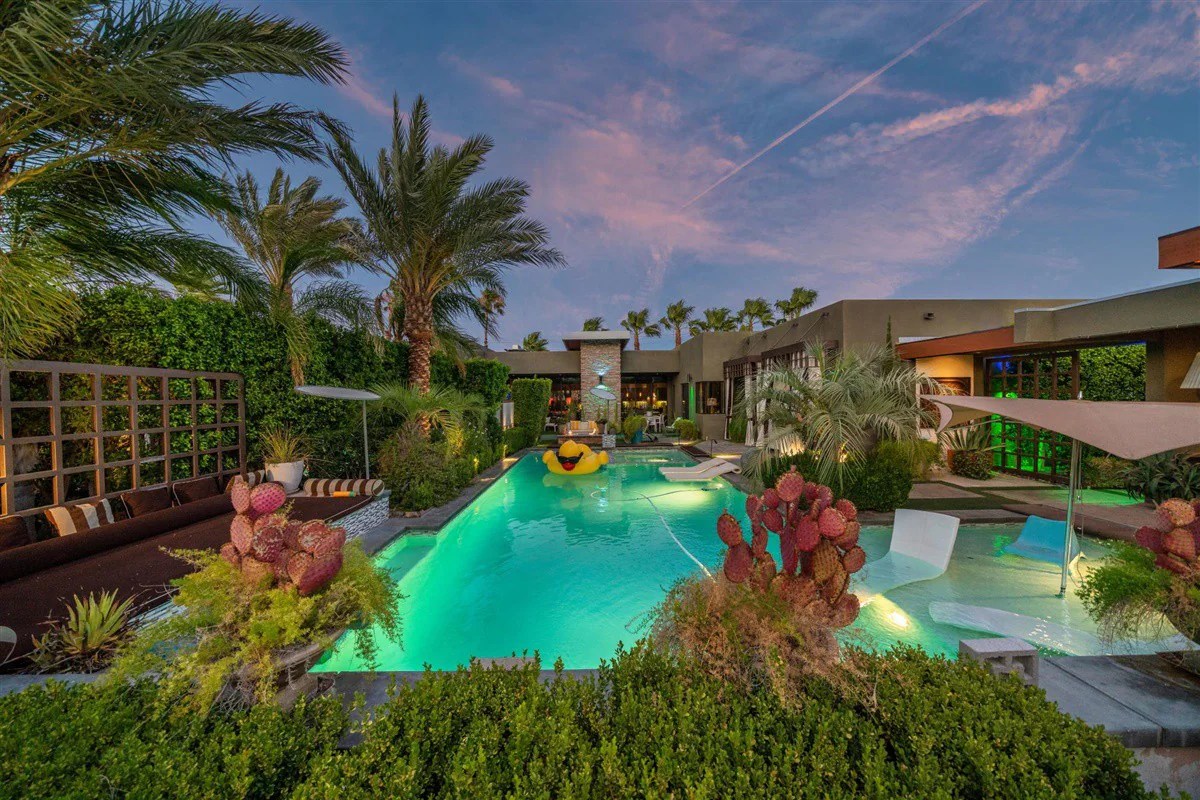 Palm springs houses for rent